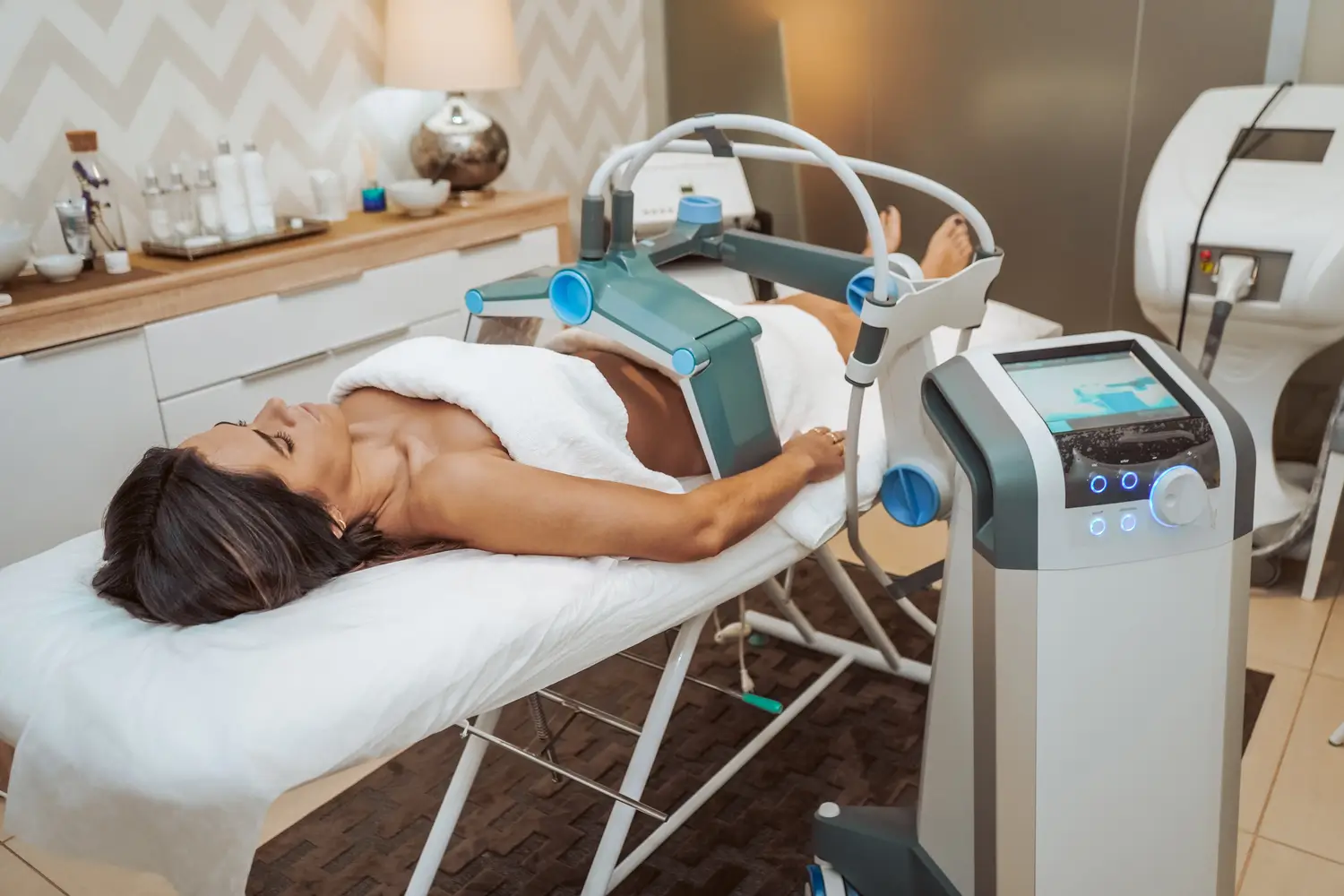 ¿Qué es el emsculpt®? Tratamiento y Beneficios