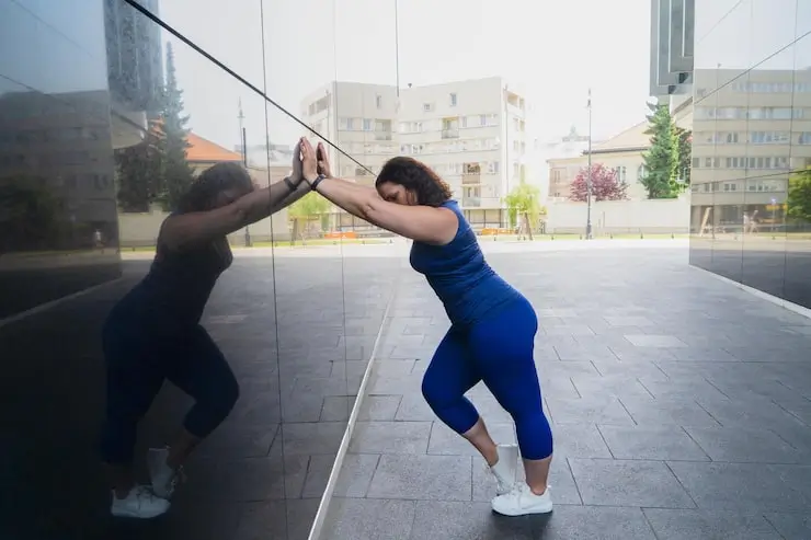 Ejercicios recomendados para combatir el lipedema - clinica de fitness